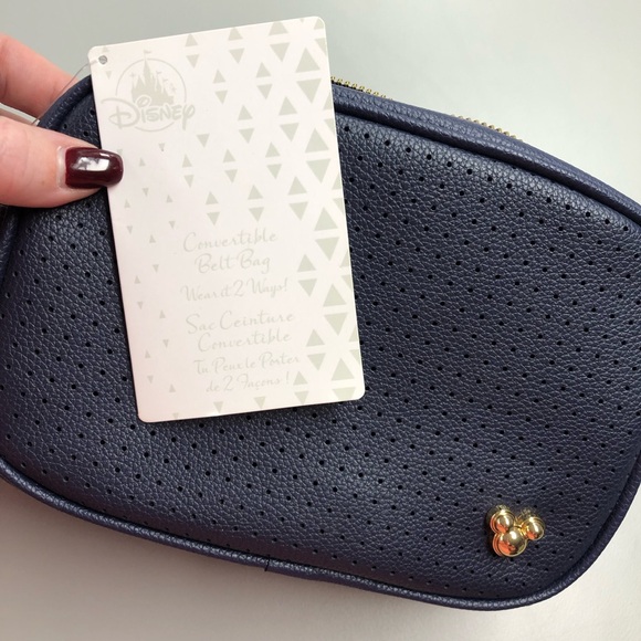 NWT - Disney convertible belt bag in navy 🤩 - Picture 8 of 9